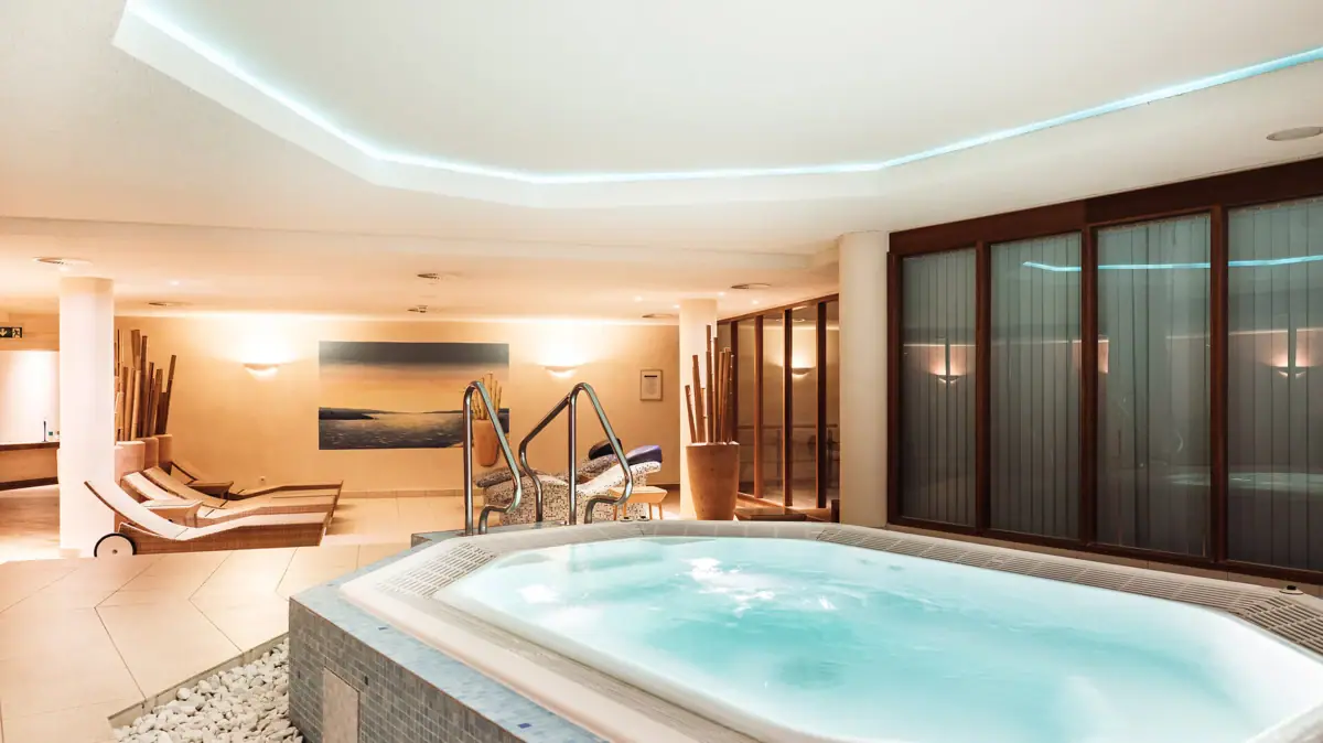 Whirlpool in einem Raum